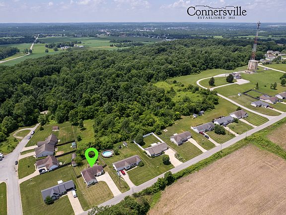 5th image of 929 S County Road 200 E #E