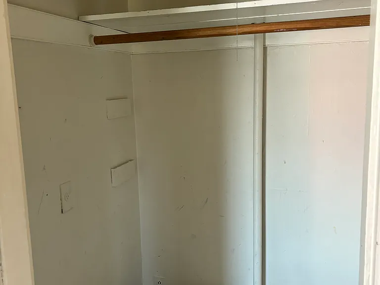 856 Western Ave #2R — Photo 6