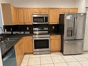2nd image of 3907 Tree Top Dr Unit 3907