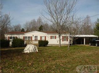 536 Napier Ln, Westmoreland, TN 37186