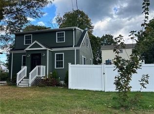 1689 Diamond Hill Rd, Cumberland, RI 02864
