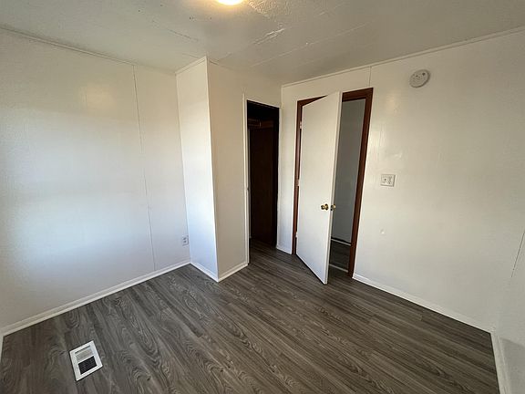 4th image of 340 Park Ave