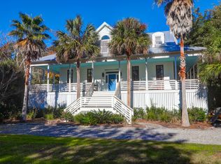 2514 Myrtle Ave, Sullivans Island, SC 29482