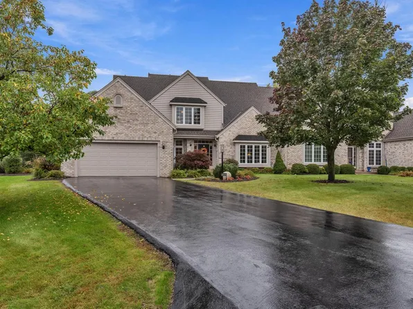 10601 N Hidden Reserve CIRCLE, Mequon, WI 53092
