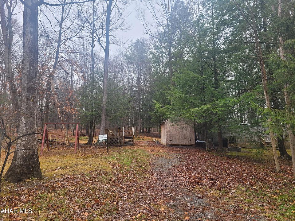 2nd image of 128 N Crescent Dr