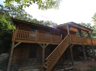 1007 Valley Rd, De Soto, MO 63020