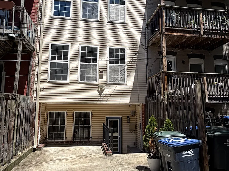 35 Todd Pl NE #1 — Photo 22