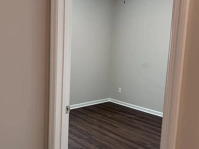 240 Carriage Ln — Photo 50