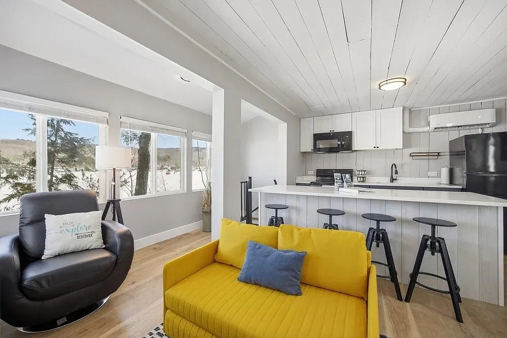 122 Mount Major Hwy — Photo 1