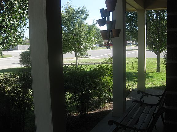 4th image of 101 Hanstrom Dr
