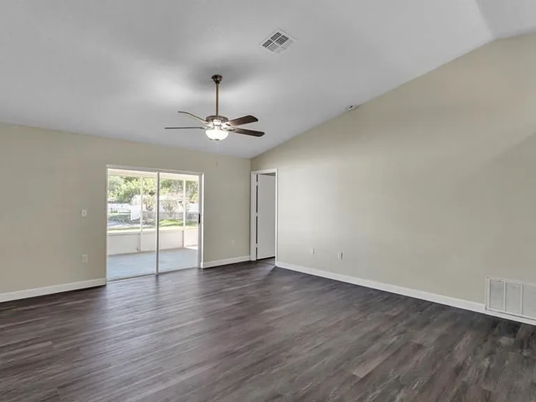 6714 Shepherd Oaks St — Photo 11