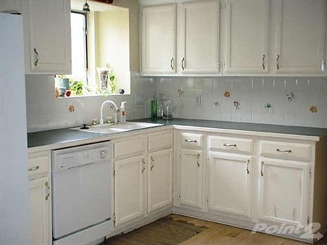 3rd image of 713 Quail Hollow Dr