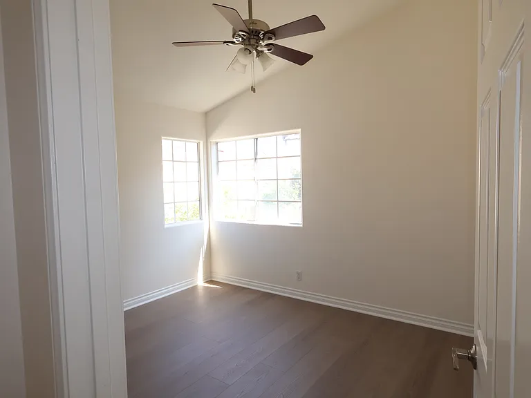 295 N Hickory Branch Ln — Photo 22