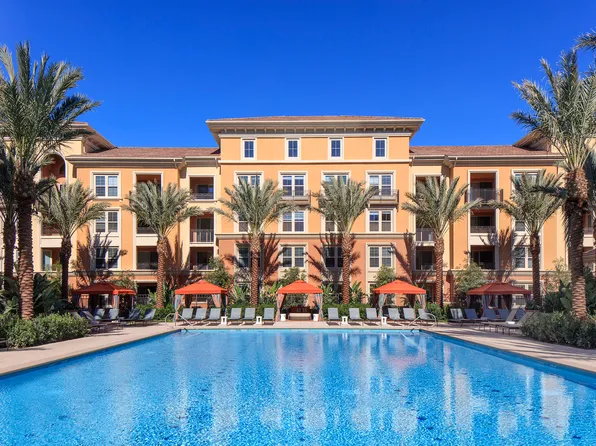 Gateway Apartment Homes