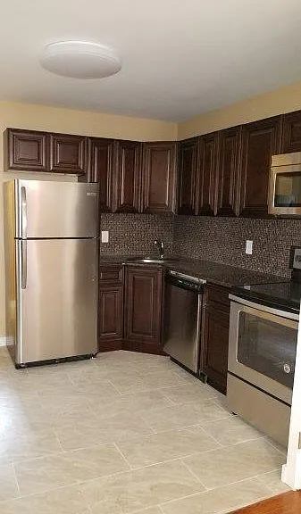 2335 N Opal St — Photo 1