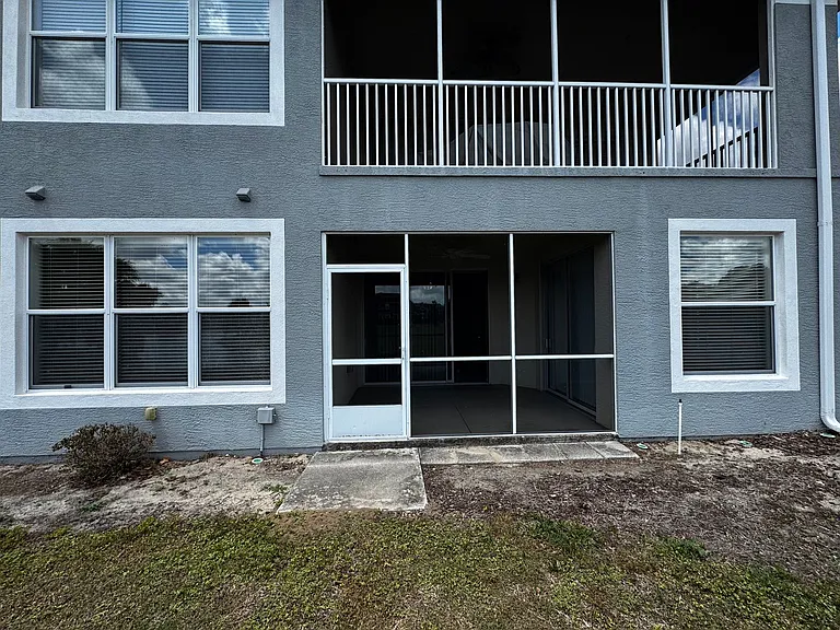 4401 SW 52nd Cir #101 — Photo 24