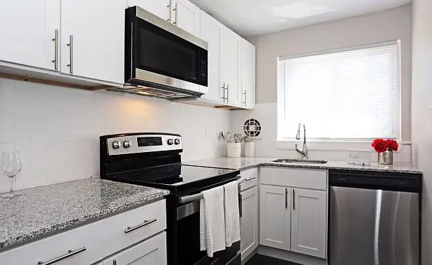 338 North Ave #A3 — Photo 6