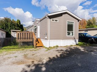 1699 Ross Rd #201, West Kelowna, BC V1Z1L8