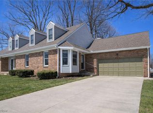 4985 Searls Dr NW, North Canton, OH 44720