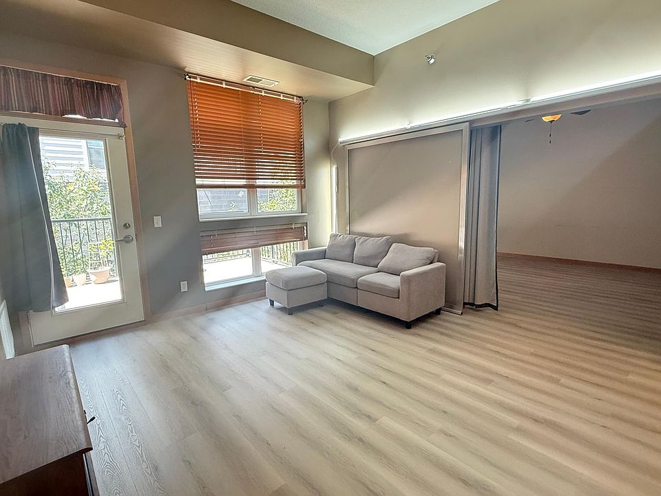 1st image of 2650 University Ave W APT 104