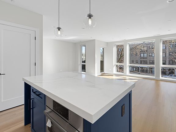 4th image of 5644 N Ashland Ave #2