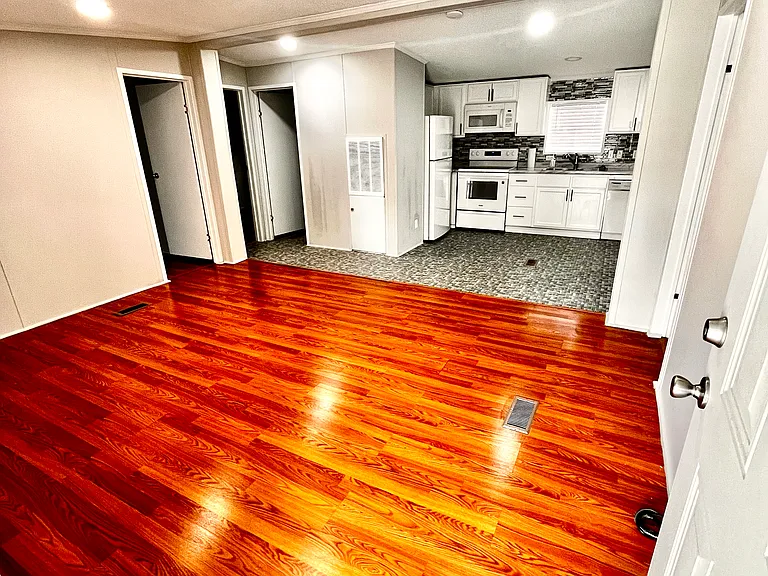 2635 Flamingo Dr — Photo 8