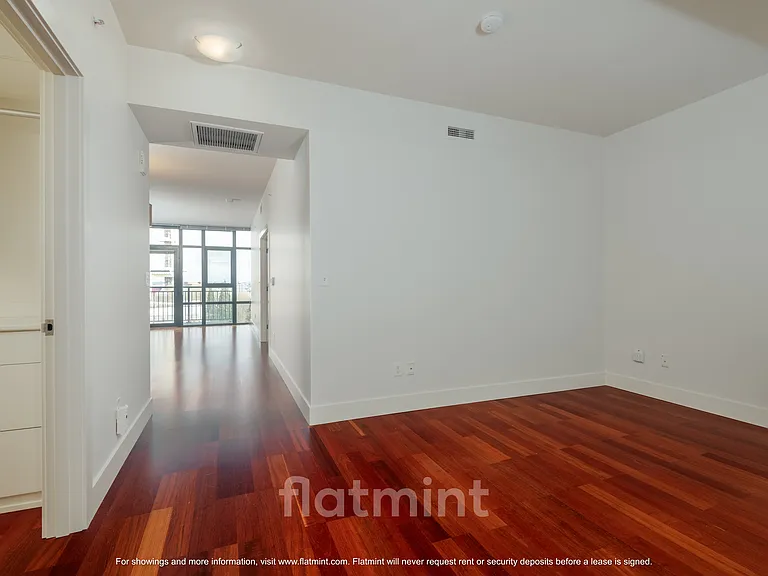 2911 2nd Ave #1106 — Photo 15