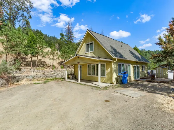699 Evergreen Dr, Prospect, OR 97536