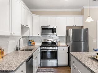 9 Covered Bridge Rd #7-7302, Newtown, CT 06470