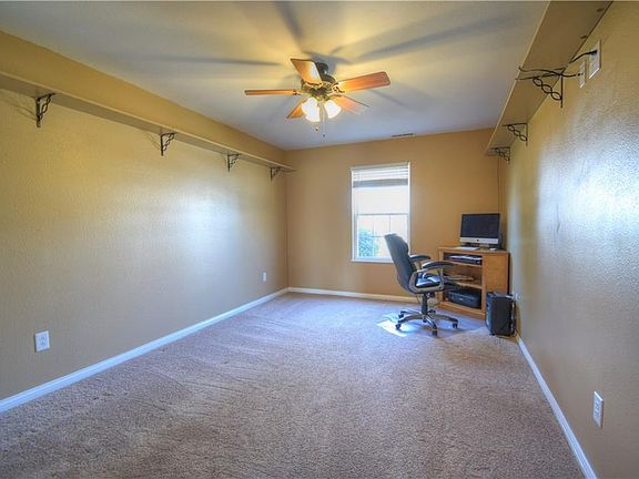 5th image of 1602 Whisler Dr