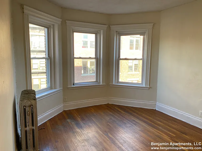 5 Walbridge St #30 — Photo 1