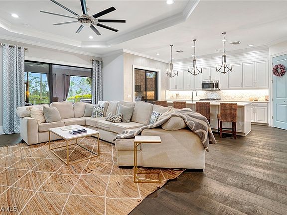 5th image of 19753 Estero Pointe Ln