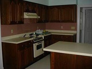 4th image of 107 Laurel Hill Dr
