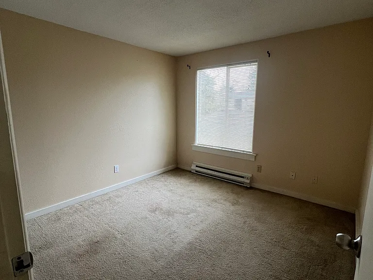 9625 SW Prairie Ter #D — Photo 7