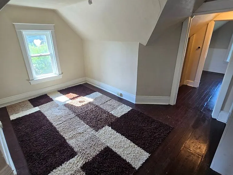 2821 Wicklow St — Photo 1
