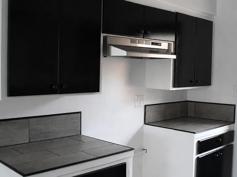 553 G St #C — Photo 5