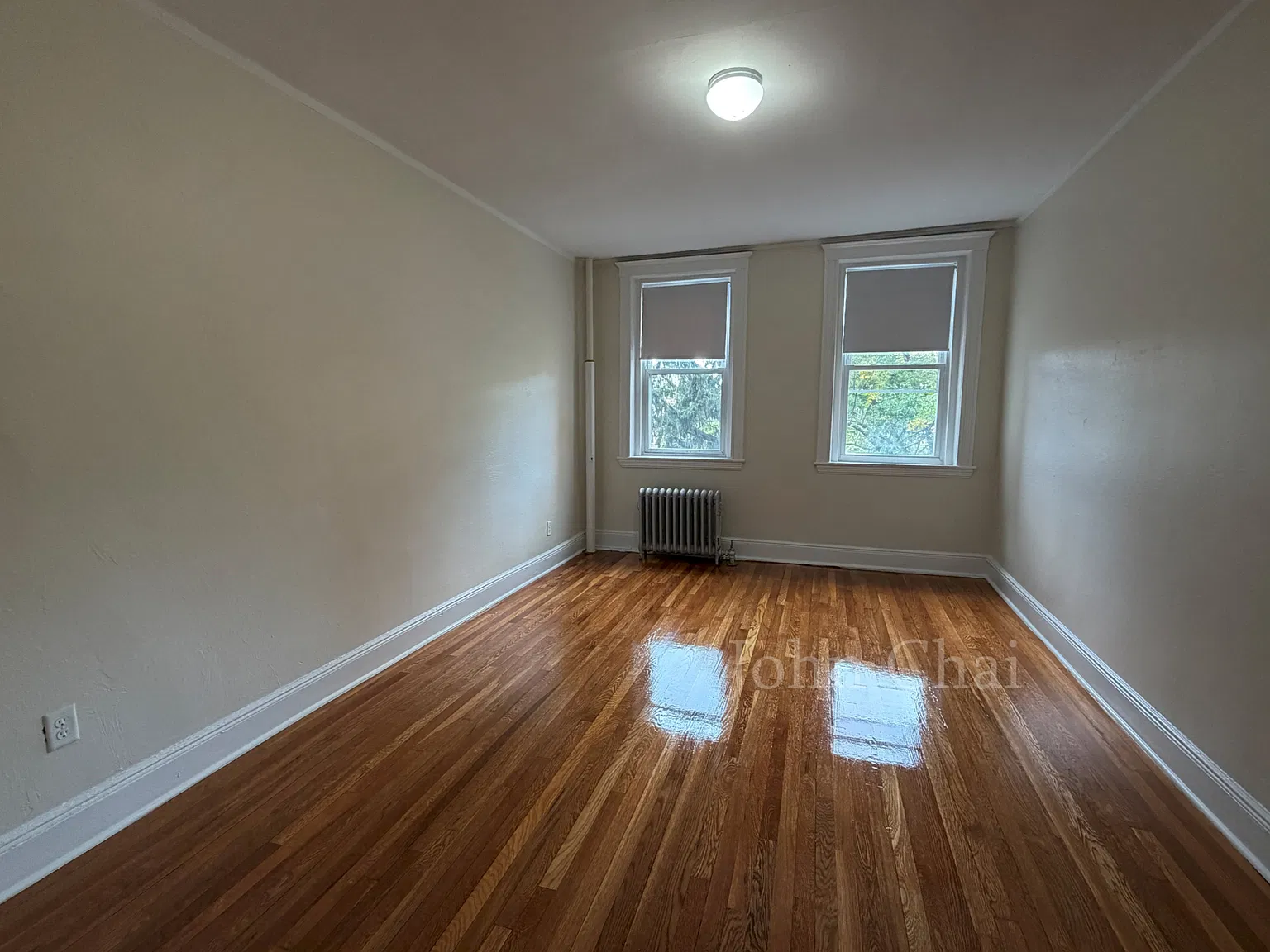 2 bed, 900 sqft, $2,675 — Photo 1