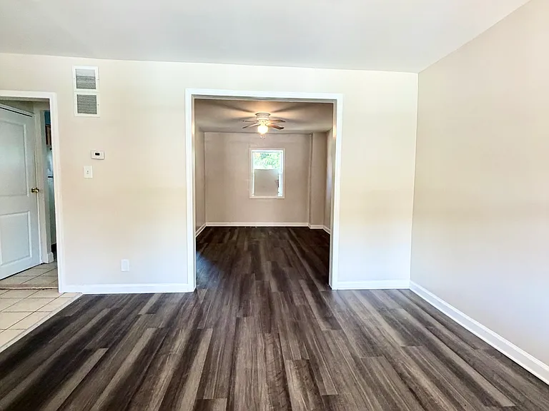 5417 Nelson Ave — Photo 5