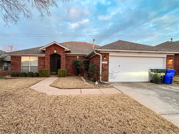 205 Sandstone Dr, Norman, OK 73071