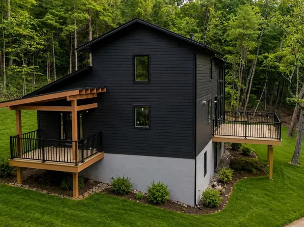 149 Dooley Dr, Basye, VA 22810