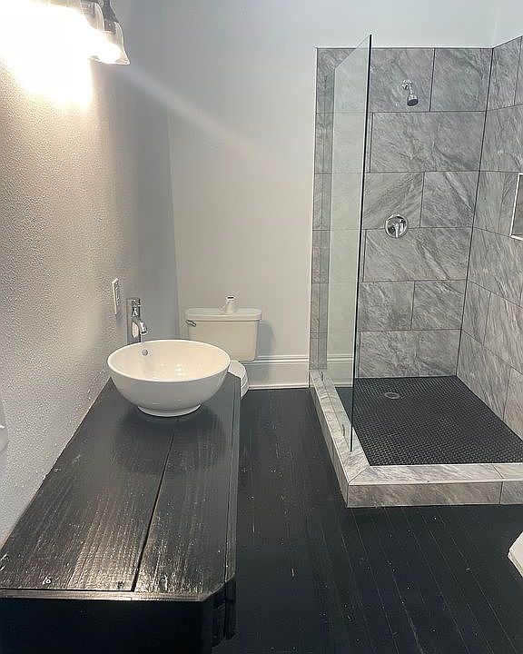 2nd image of 416-18 S Gayoso St