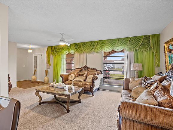 5th image of 10581 NW 27th Court