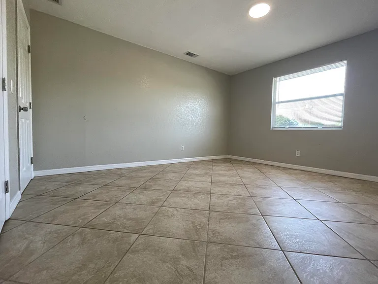 2880 Harson Way — Photo 18