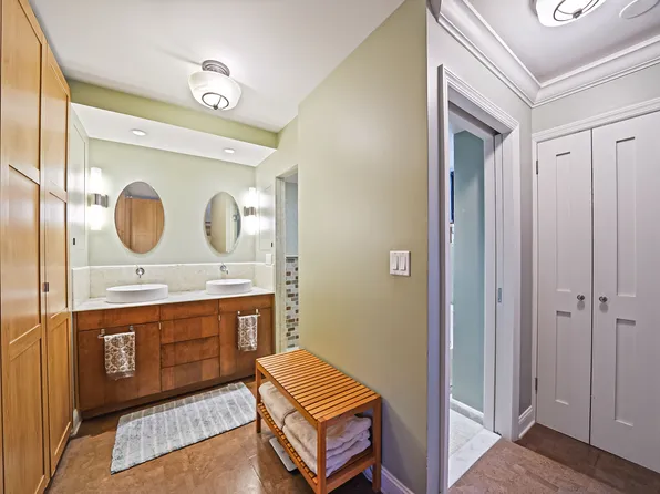 460 East 79th Street image 16 of 32