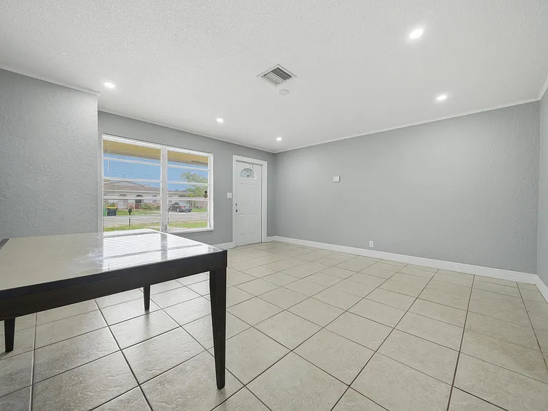 4681 SW 43rd Ter #2 — Photo 15