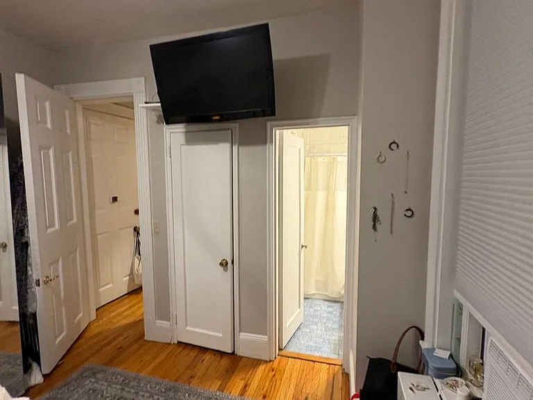 270 Dartmouth St #4 — Photo 9
