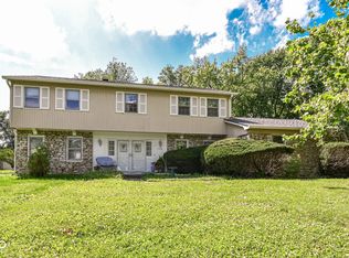 7138 Moorgate Rd, Indianapolis, IN 46250