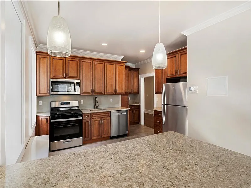 24 Springfield Ave Apartments