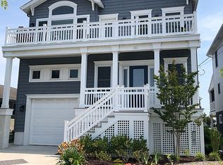 151 9th St S, Brigantine, NJ 08203
