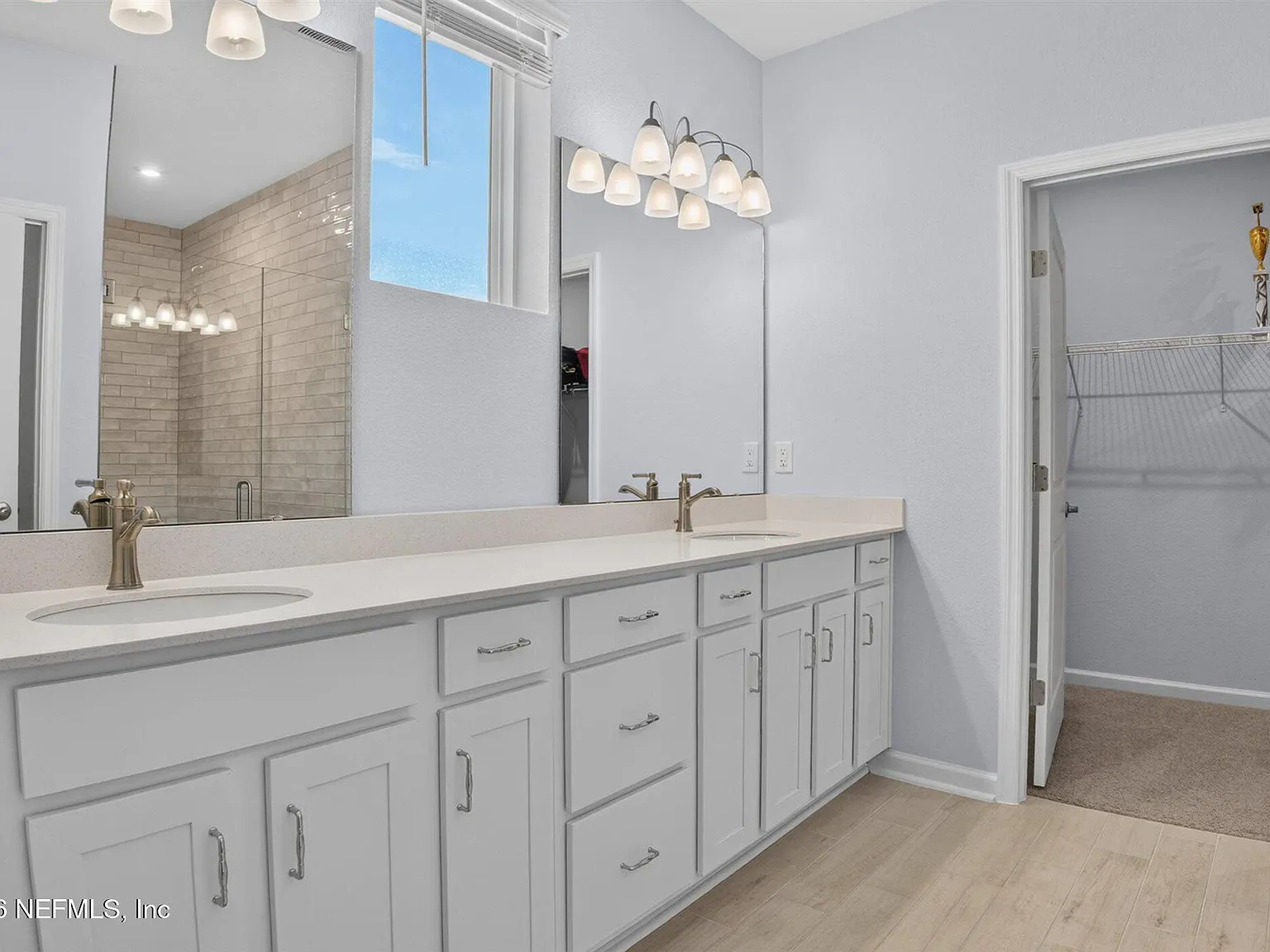 4 bed, 3.0 bath, 2336 sqft, $3,500 — Photo 1